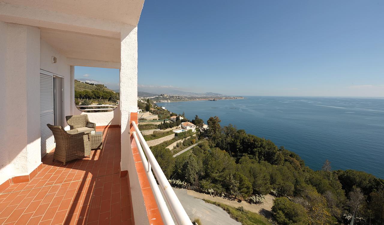 Hotel Salobrena Suites Экстерьер фото