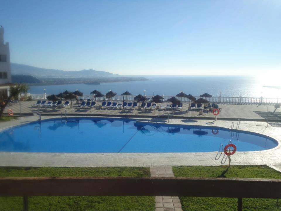 Hotel Salobrena Suites Экстерьер фото