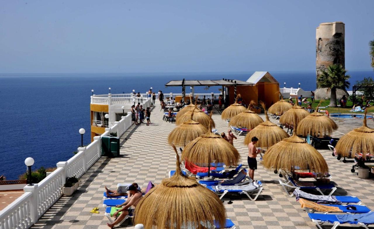 Hotel Salobrena Suites Экстерьер фото